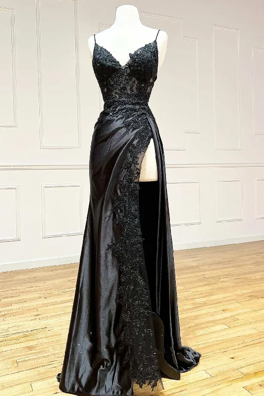 Black Appliques V-Neck Lace-Up Prom Gown with Slit