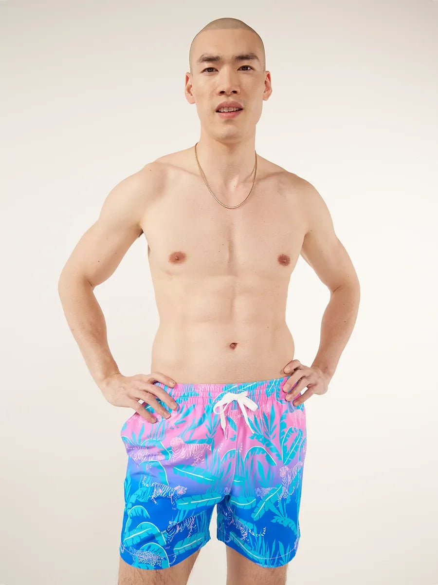 Chubbies 5.5-Inch The Hydrofoils Swim Trunks - Bright Pink