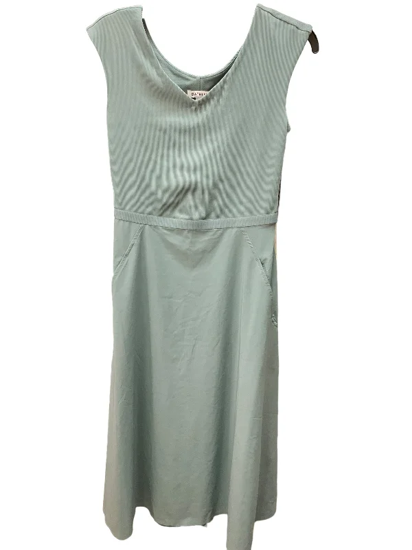 Green Athletic Dress Athleta, Size S